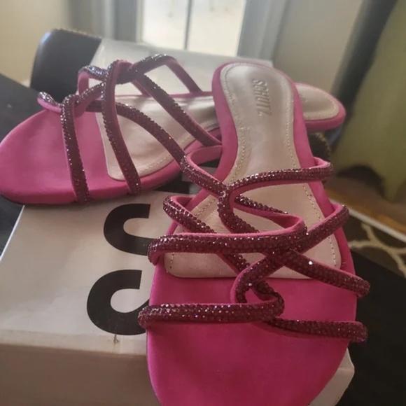 BRAND NEW SCHUTZ Fuchsia PINK size 7.5 Women's Sandals!! - Picture 8 of 11